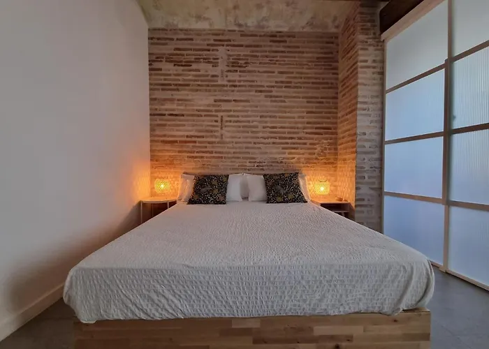Centrica Y Encantadora Vivienda. * Walencja