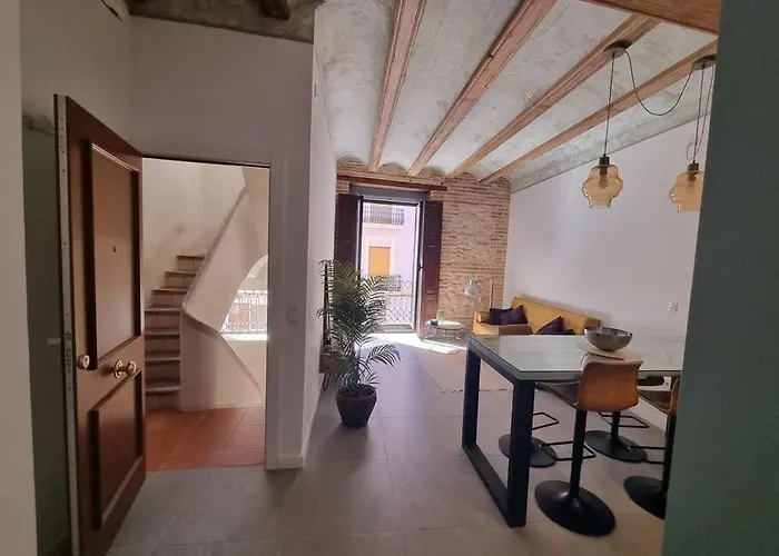Centrica Y Encantadora Vivienda. Apartament Walencja