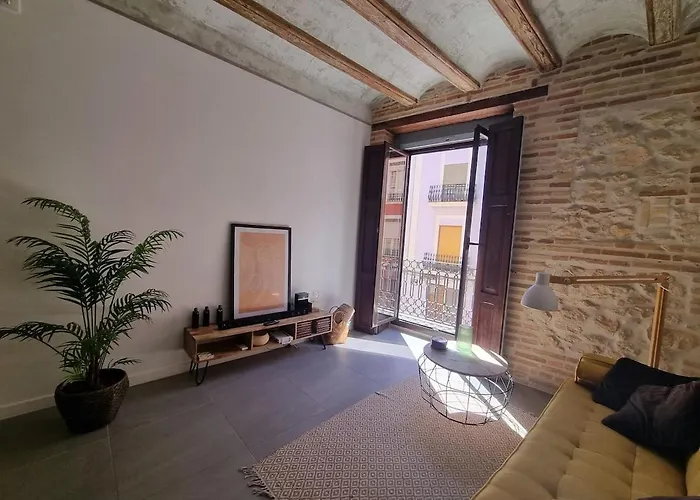 Centrica Y Encantadora Vivienda. * Walencja